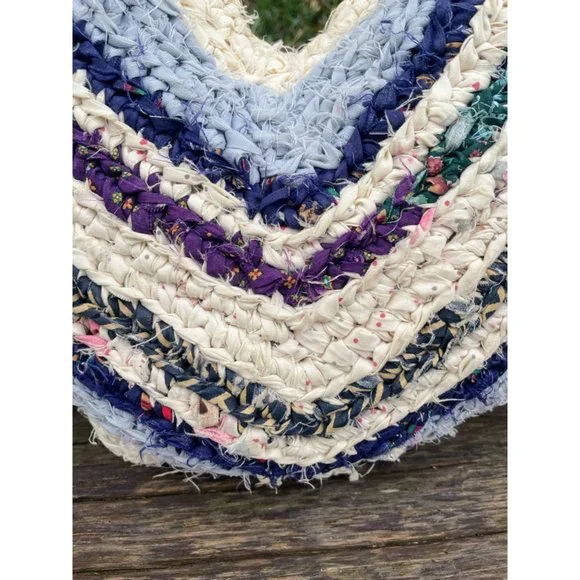 Vintage Heart Shaped Rag Rug Accent Pillow Farmhouse Primitive Blue White - Picture 9 of 16